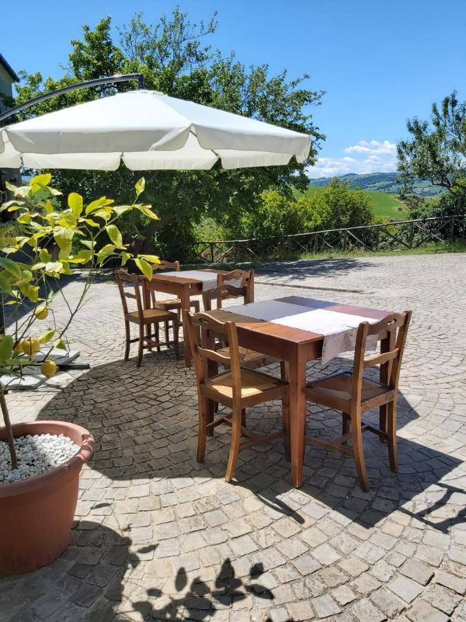 Locanda Delle Grotte Di Onferno Hotel Gemmano Exterior foto