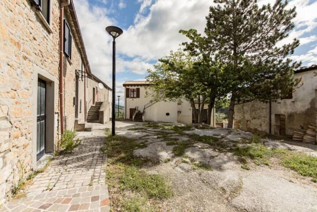 Locanda Delle Grotte Di Onferno Hotel Gemmano Exterior foto
